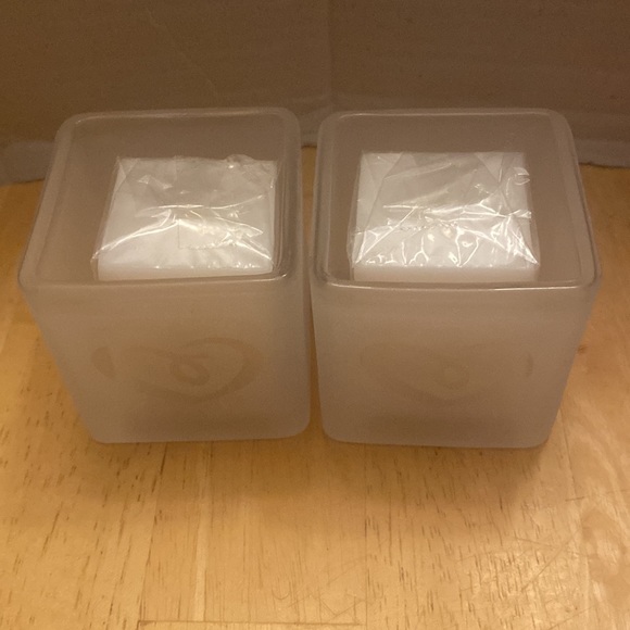 Set of 4-2 new frosted white glass candle holders & 2 new white candles as shown - Picture 8 of 8